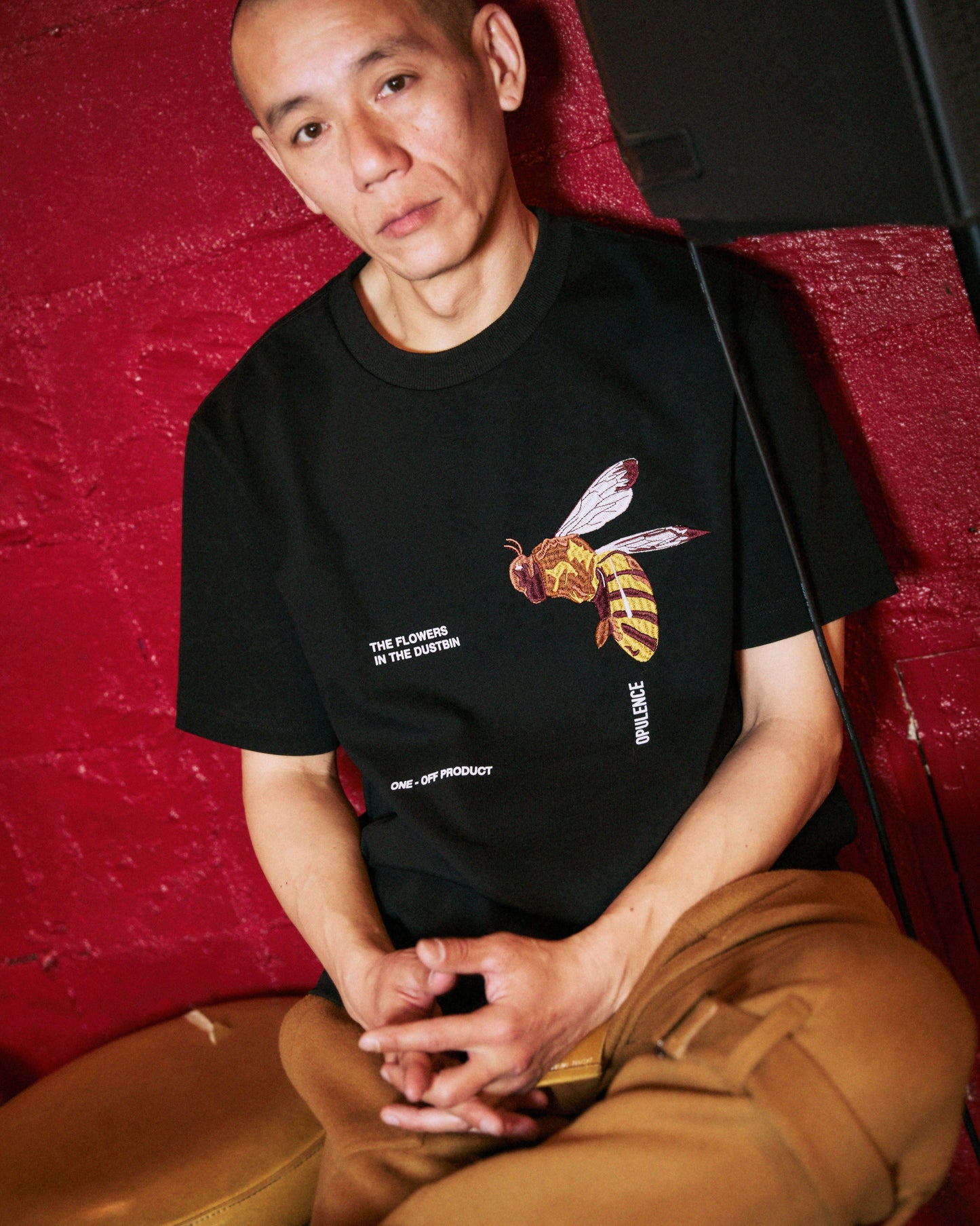 グラフィックB Tシャツ(men's)