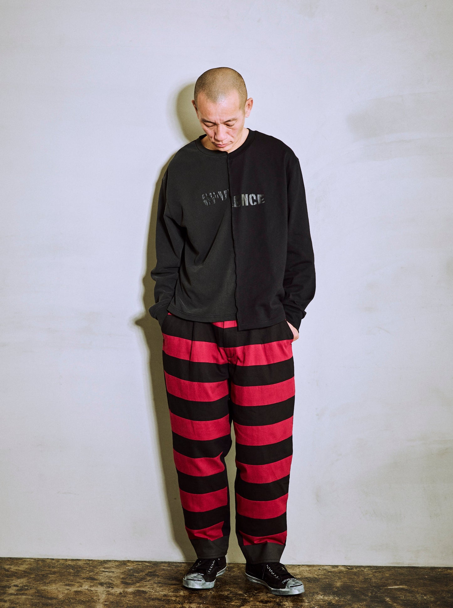 ダメージアブストラクトロングスリーブTシャツ