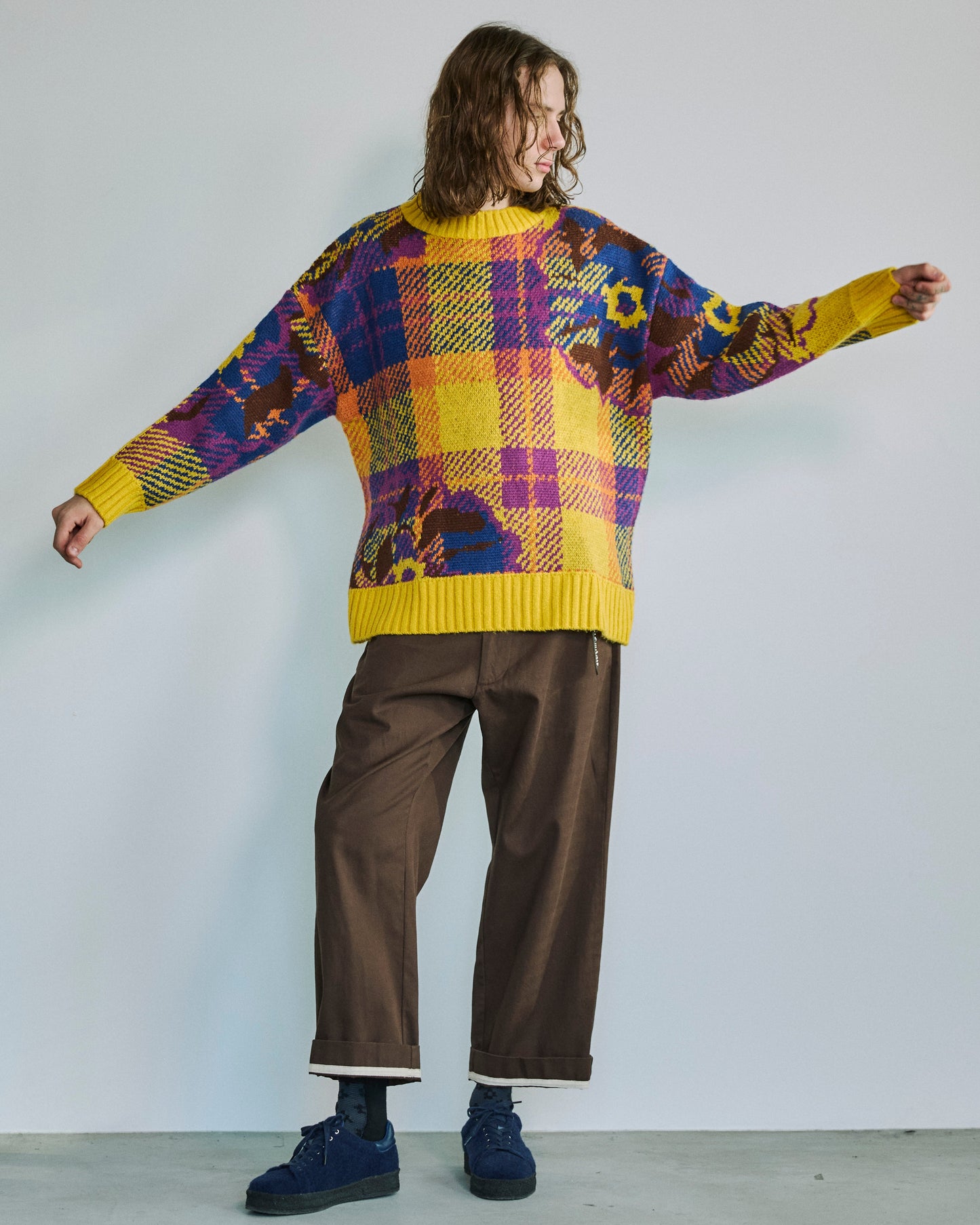 フラワージャガードニット