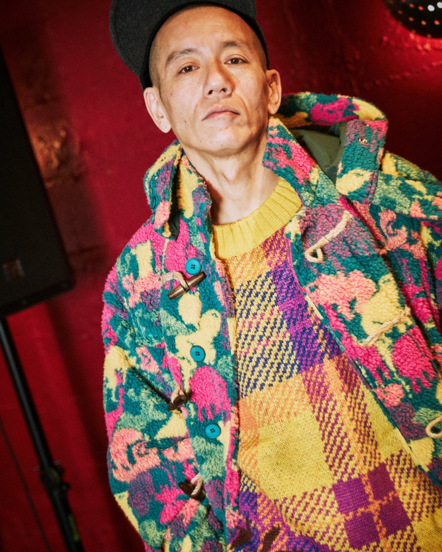 フラワージャガードニット