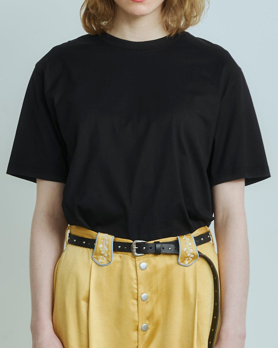 ビーズロゴTシャツ