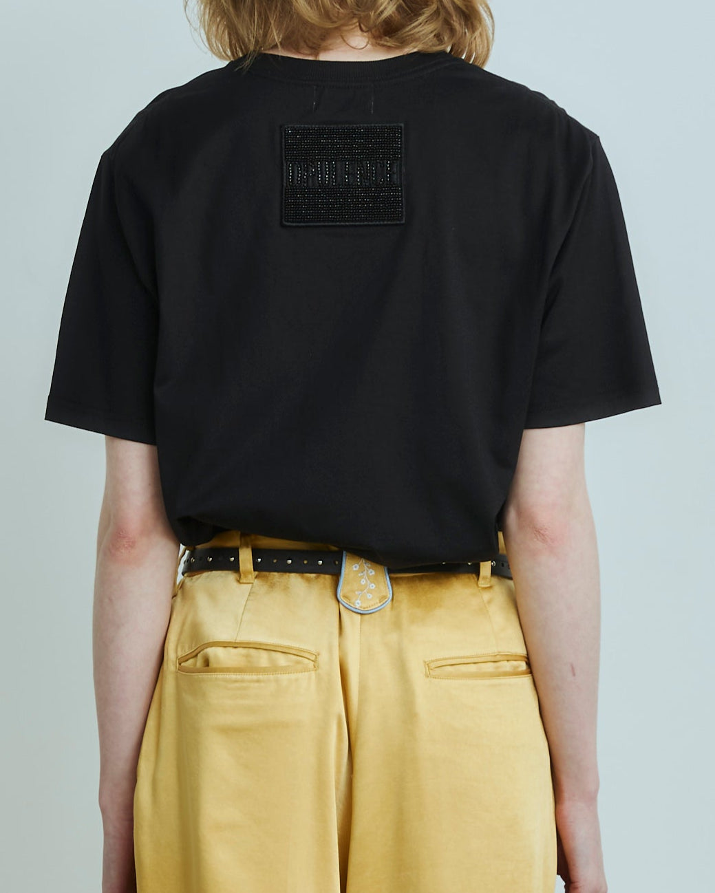 ビーズロゴTシャツ